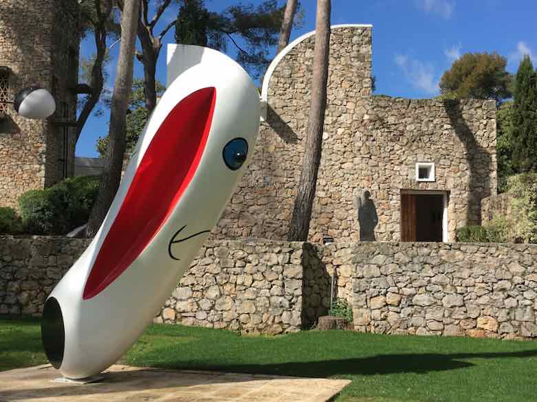 Personnage-by-Joan-Miro-Fondation-Maeght-J.-Chung.jpeg