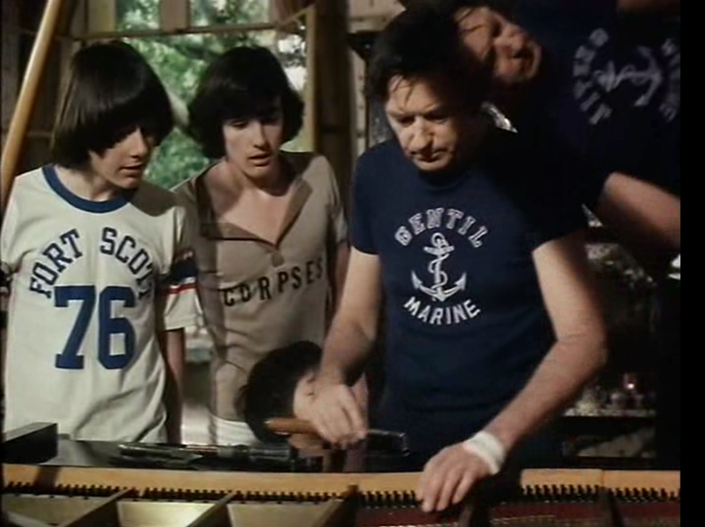 Un mari c'est un mari.png