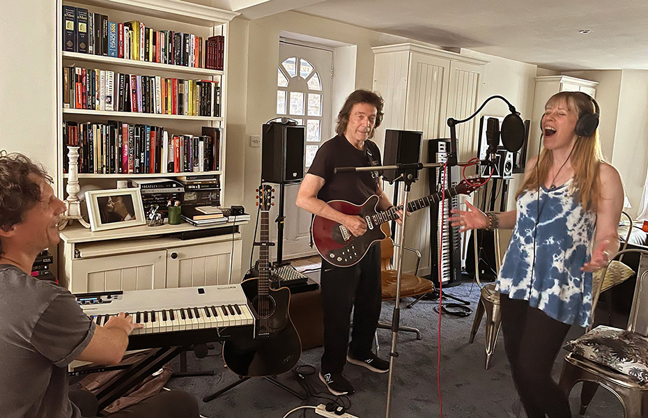 Steve Hackett.jpg