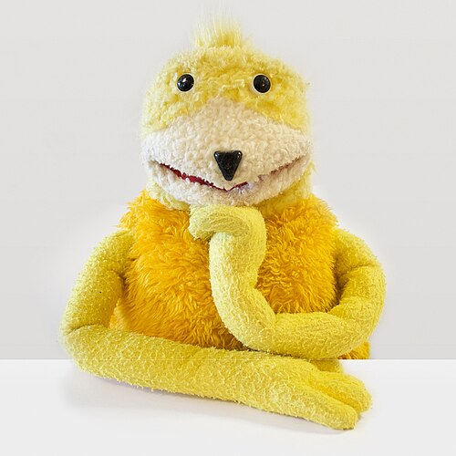 Flat_Eric_pose_2.jpg